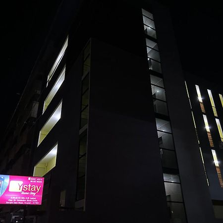 Y Stay Homestay 蒂鲁帕蒂 外观 照片